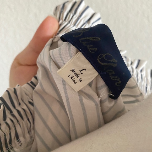 Francesca Blue Rain pinstripe off shoulder shirt - Picture 4 of 9